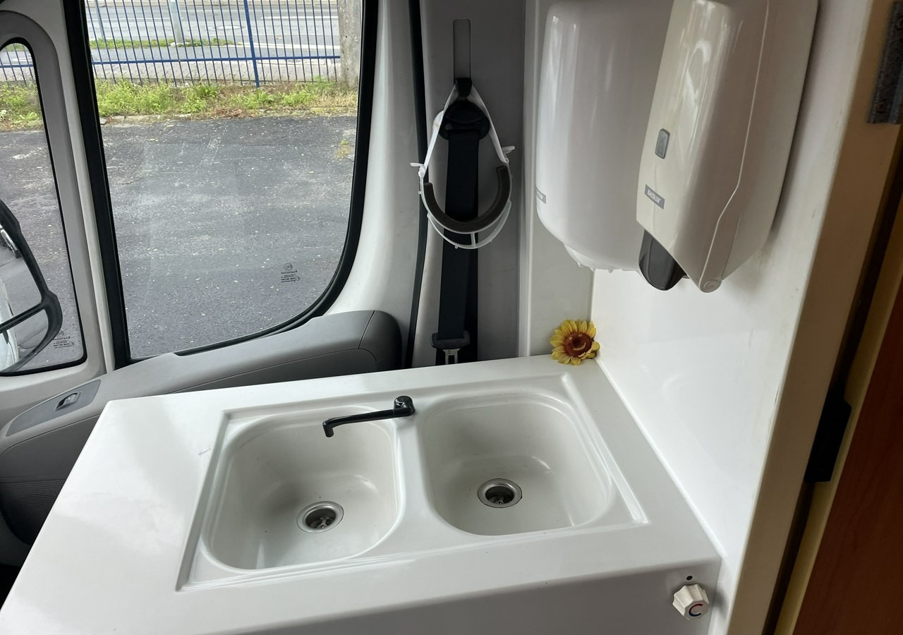 Food truck Fiat Ducato Autosklep pieczy Gastronomiczny Food Truck Foodtruck Sklep 78194km20: foto 14