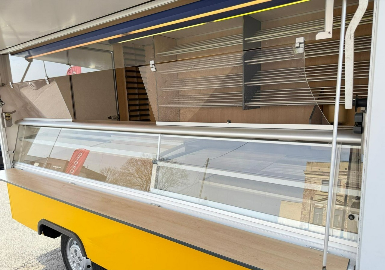 Fiat Ducato Autosklep pieczywa Gastronomiczny Food Truck Foodtruck sklep Borco - Food truck: foto 3 Fiat Ducato Autosklep pieczywa Gastronomiczny Food Truck Foodtruck sklep Borco - Food truck: foto 3