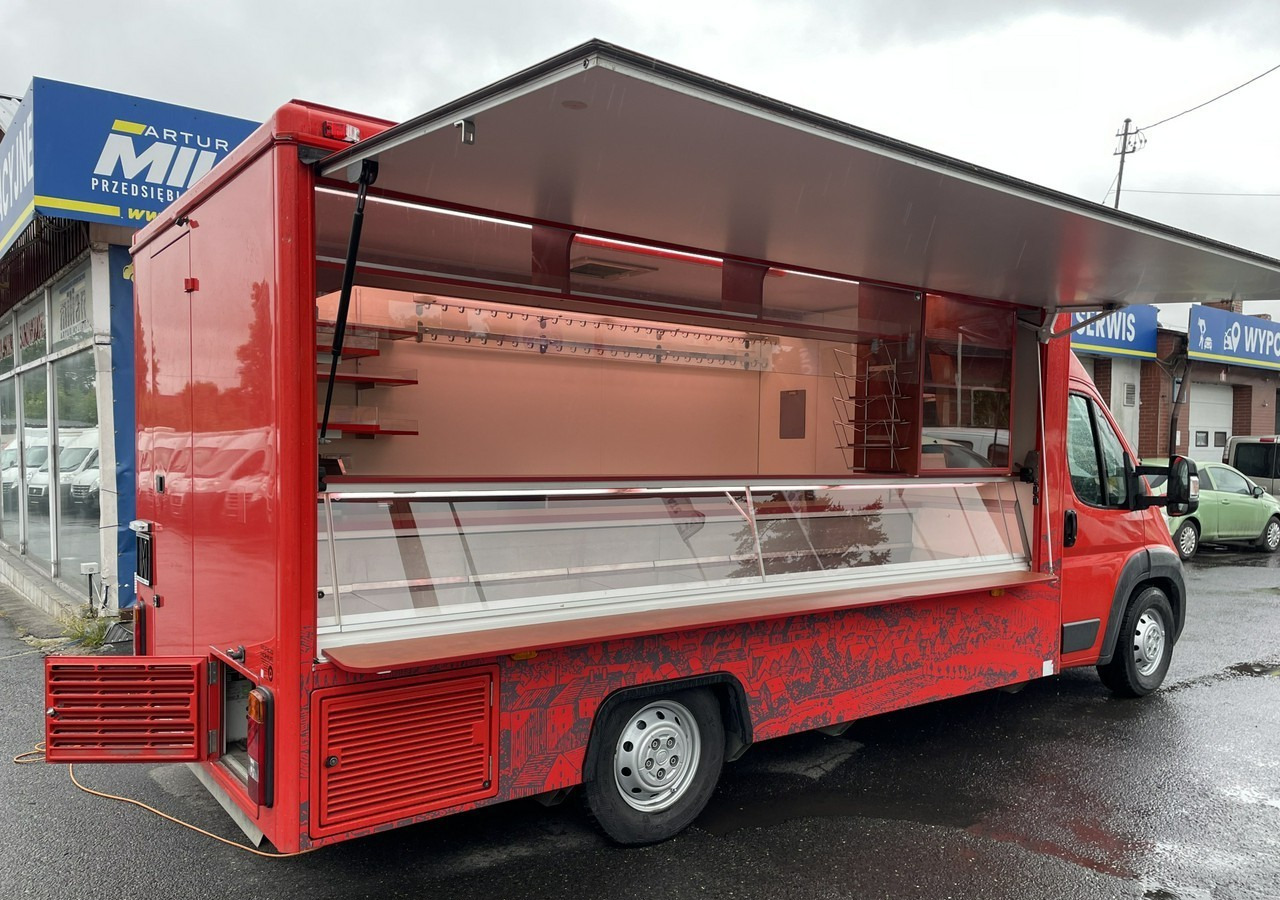 Fiat Ducato Ducato Autosklep wędlin Gastronomiczny Food Truck Foodtruck Borco201 - Food truck: foto 2 Fiat Ducato Ducato Autosklep wędlin Gastronomiczny Food Truck Foodtruck Borco201 - Food truck: foto 2