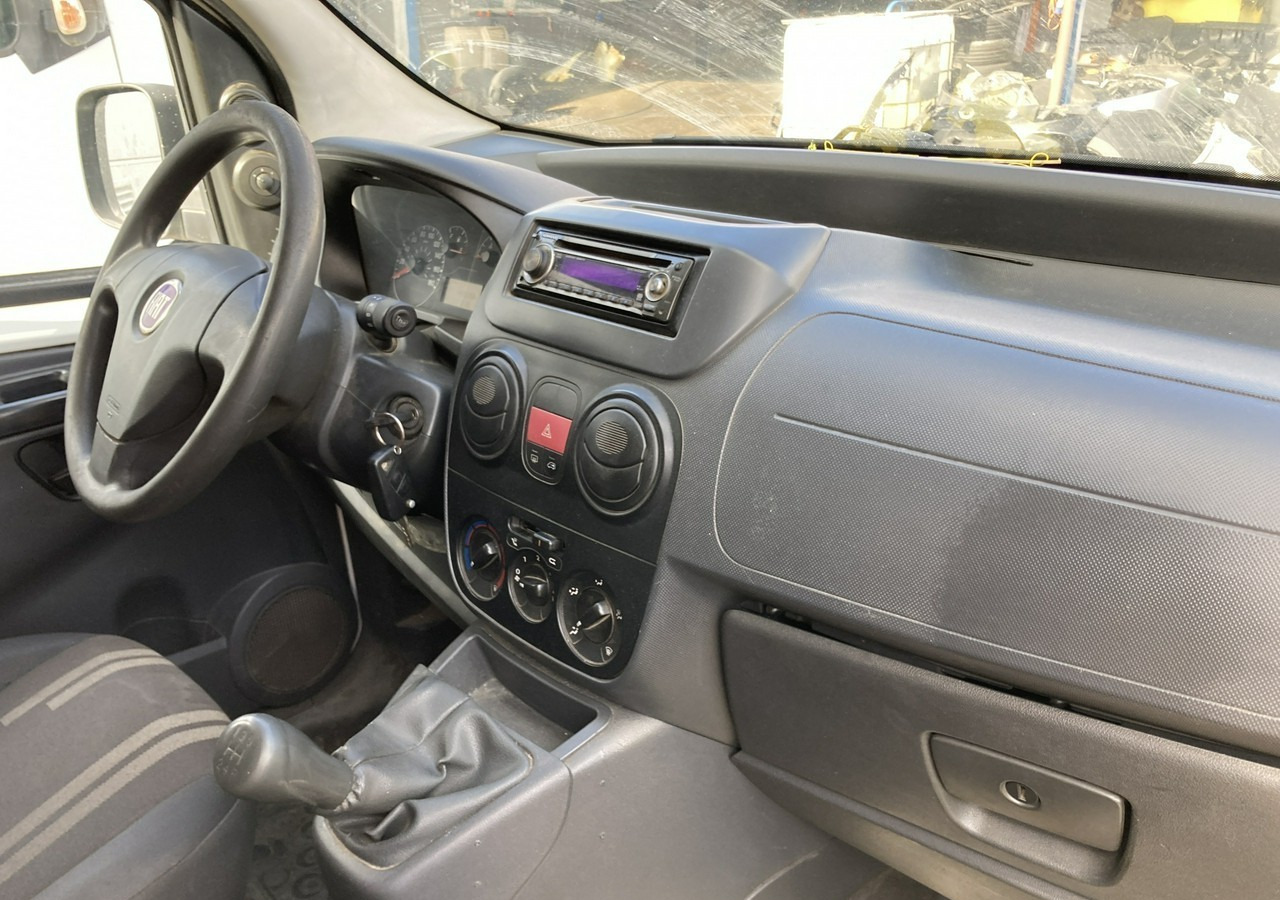 Fiat Fiorino Fiat Fiorino 1.4 FV 23% 2008 - Furgão: foto 5 Fiat Fiorino Fiat Fiorino 1.4 FV 23% 2008 - Furgão: foto 5