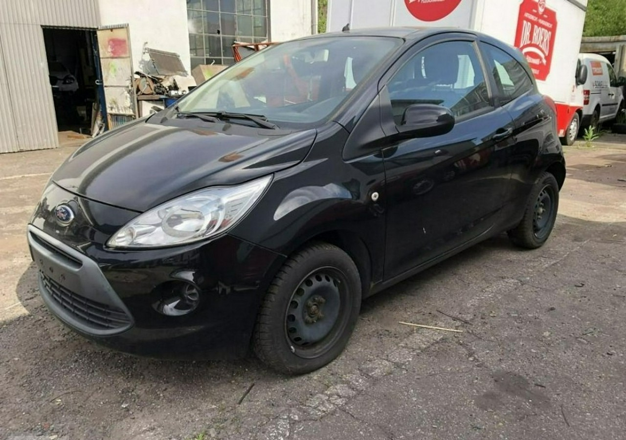 Ford KA II Ford KA 1,3 tdci 75KM 2012 - Hatchback: foto 1 Ford KA II Ford KA 1,3 tdci 75KM 2012 - Hatchback: foto 1