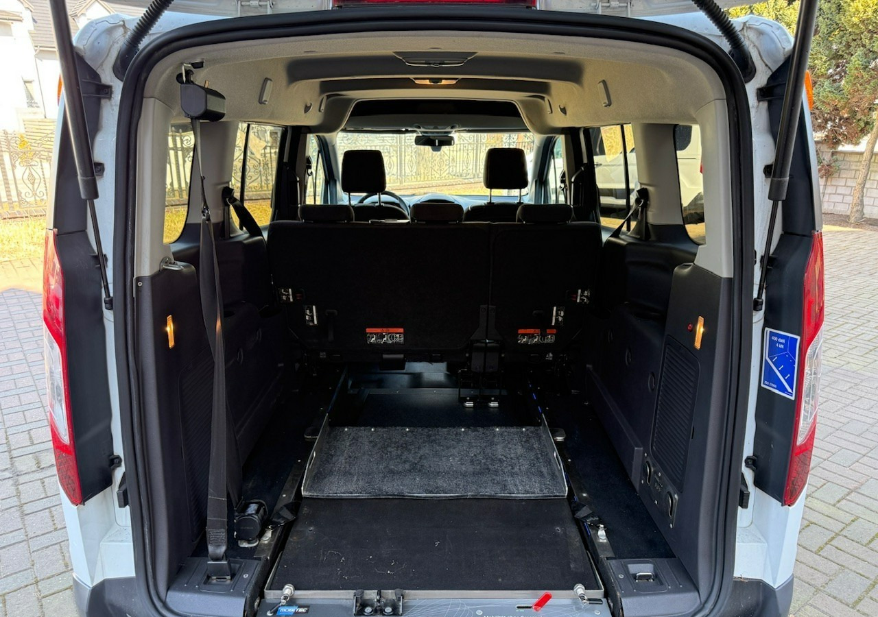 Ford Transit Connect Ford Connect dla niepełnosprawnych Rampa Inwalida 2019 - Automóvel: foto 4 Ford Transit Connect Ford Connect dla niepełnosprawnych Rampa Inwalida 2019 - Automóvel: foto 4