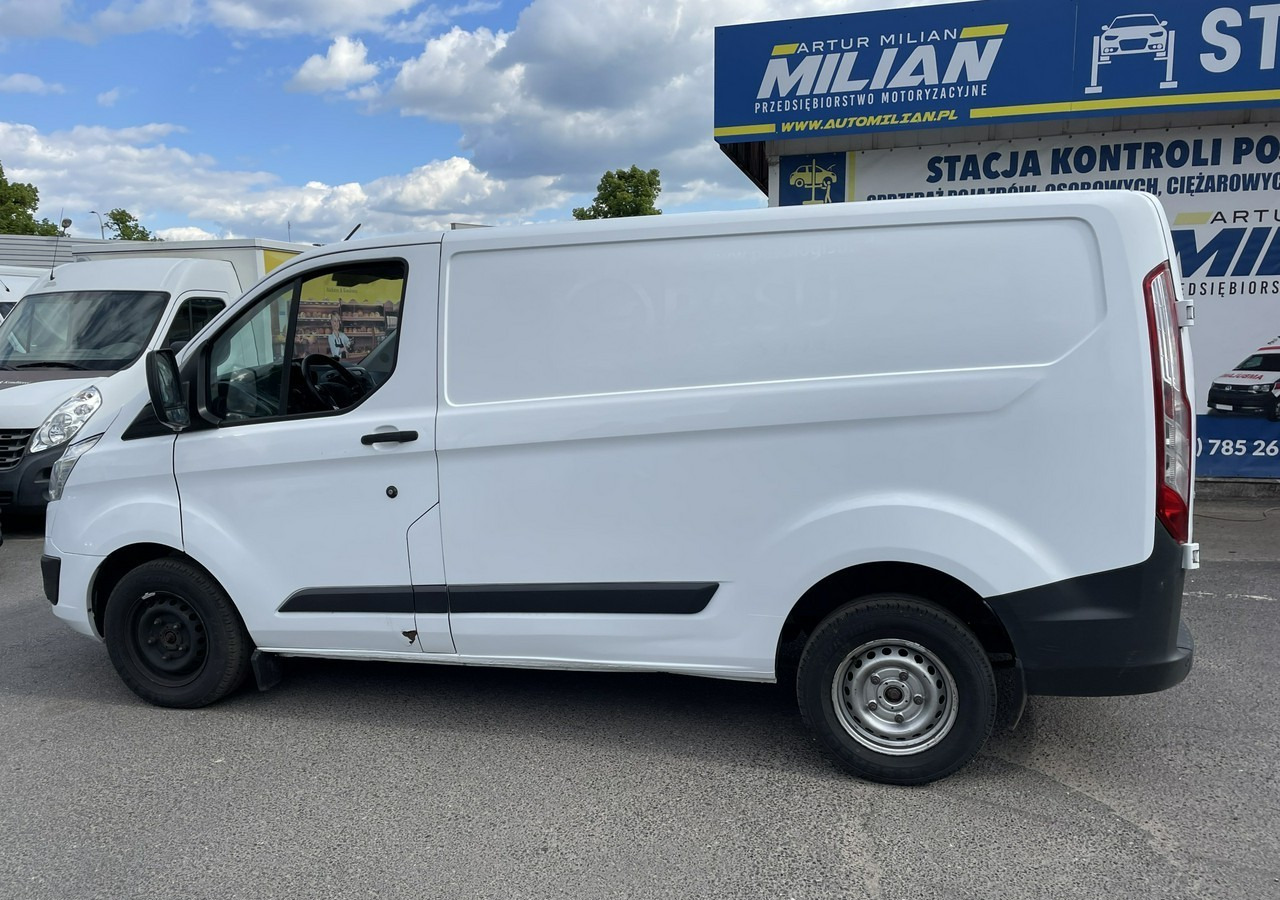 Ford Transit Transit Custom Transit Custom 2.0 Klima 153tkm Model 2018 - Furgão: foto 5 Ford Transit Transit Custom Transit Custom 2.0 Klima 153tkm Model 2018 - Furgão: foto 5