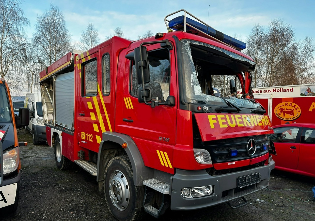 Mercedes-Benz Inny Mercedes-Benz Atego 918 Straż Pożarna 4X4 2006 - Carro de bombeiro: foto 1 Mercedes-Benz Inny Mercedes-Benz Atego 918 Straż Pożarna 4X4 2006 - Carro de bombeiro: foto 1