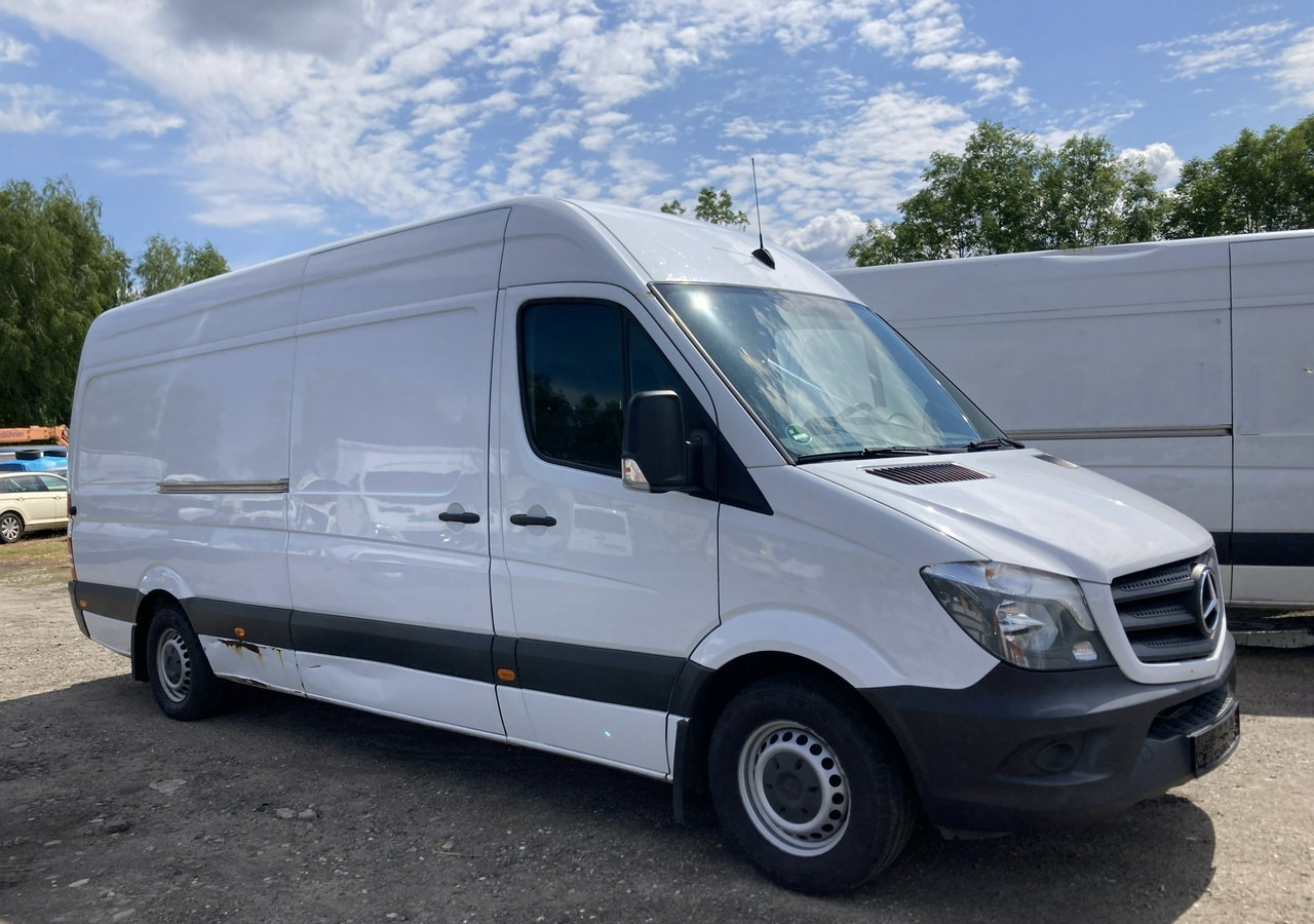 Mercedes-Benz Sprinter Sprinter 313CDI Max 2015 - Furgão: foto 3 Mercedes-Benz Sprinter Sprinter 313CDI Max 2015 - Furgão: foto 3