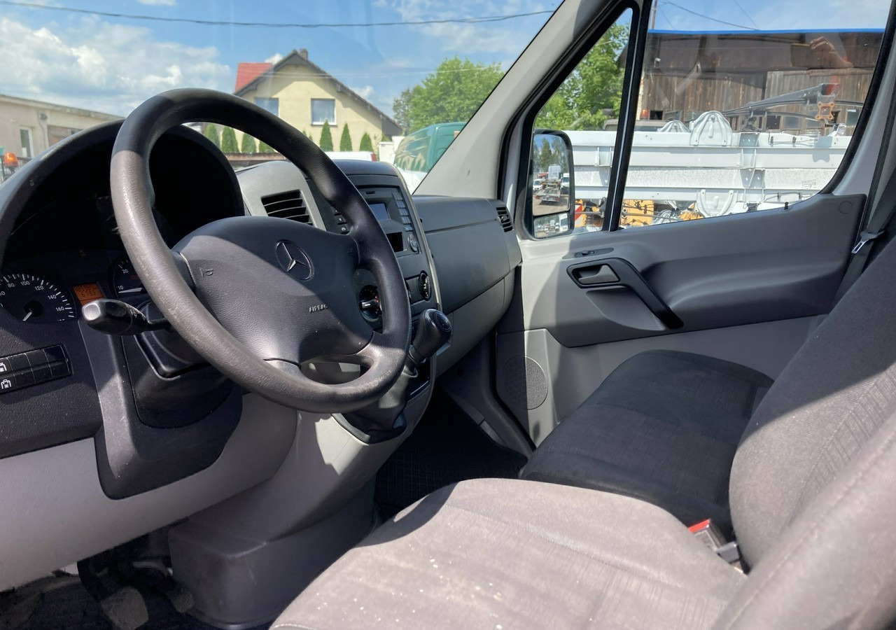 Mercedes-Benz Sprinter Sprinter 313CDI Max 2015 - Furgão: foto 5 Mercedes-Benz Sprinter Sprinter 313CDI Max 2015 - Furgão: foto 5