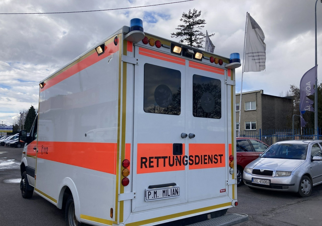 Ambulância Mercedes-Benz Sprinter Sprinter 519 Karetka 4X4 Ambulans MODEL 2017: foto 10