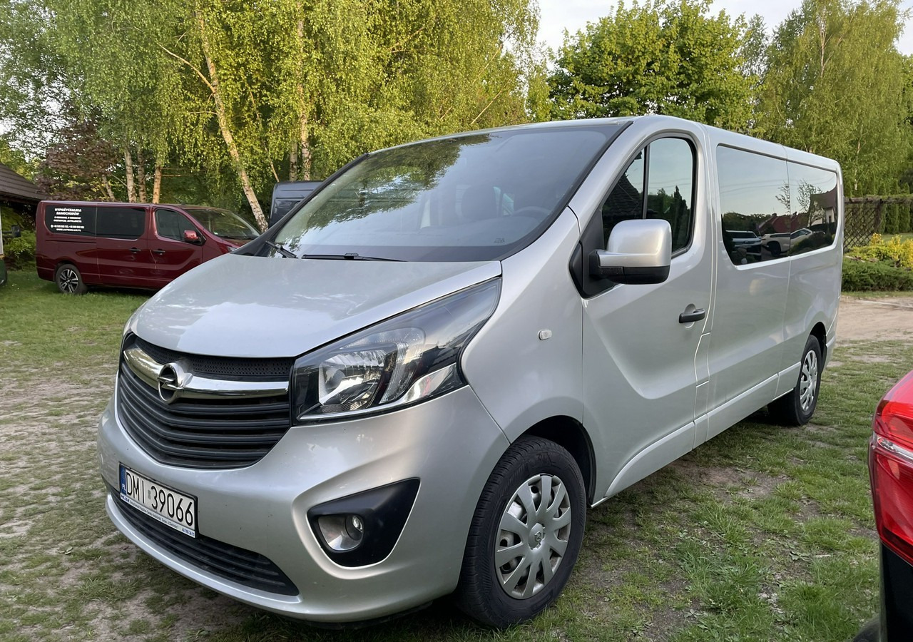 Opel Vivaro III Opel Vivaro 1.6-125KM Long 2x Klima Model 2019 - Automóvel: foto 1 Opel Vivaro III Opel Vivaro 1.6-125KM Long 2x Klima Model 2019 - Automóvel: foto 1