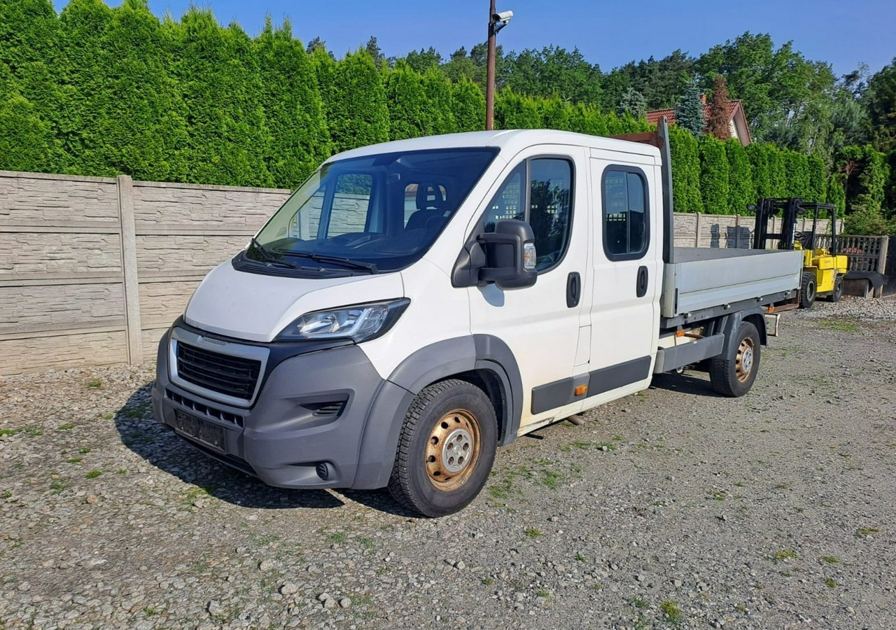 Peugeot Boxer Peugeot Boxer 2.0-130KM klima dokka Brygadówka doka 122tkm 2017 - Furgão caixa aberta: foto 3 Peugeot Boxer Peugeot Boxer 2.0-130KM klima dokka Brygadówka doka 122tkm 2017 - Furgão caixa aberta: foto 3