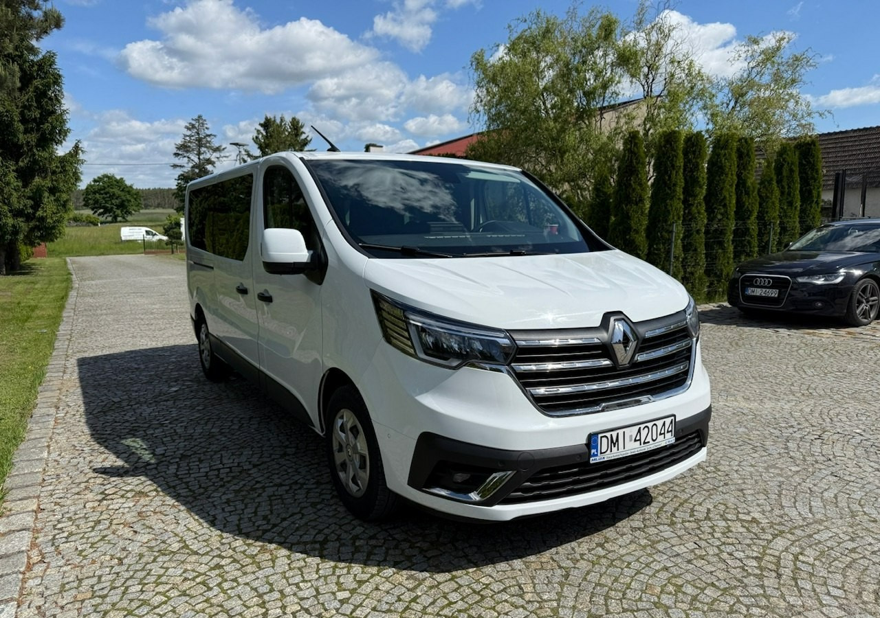 Renault Trafic III 2.0dci 110KM L2H1 LONG 9-osobowy 2xKlima Navi Kamera 2022 - Automóvel: foto 5 Renault Trafic III 2.0dci 110KM L2H1 LONG 9-osobowy 2xKlima Navi Kamera 2022 - Automóvel: foto 5