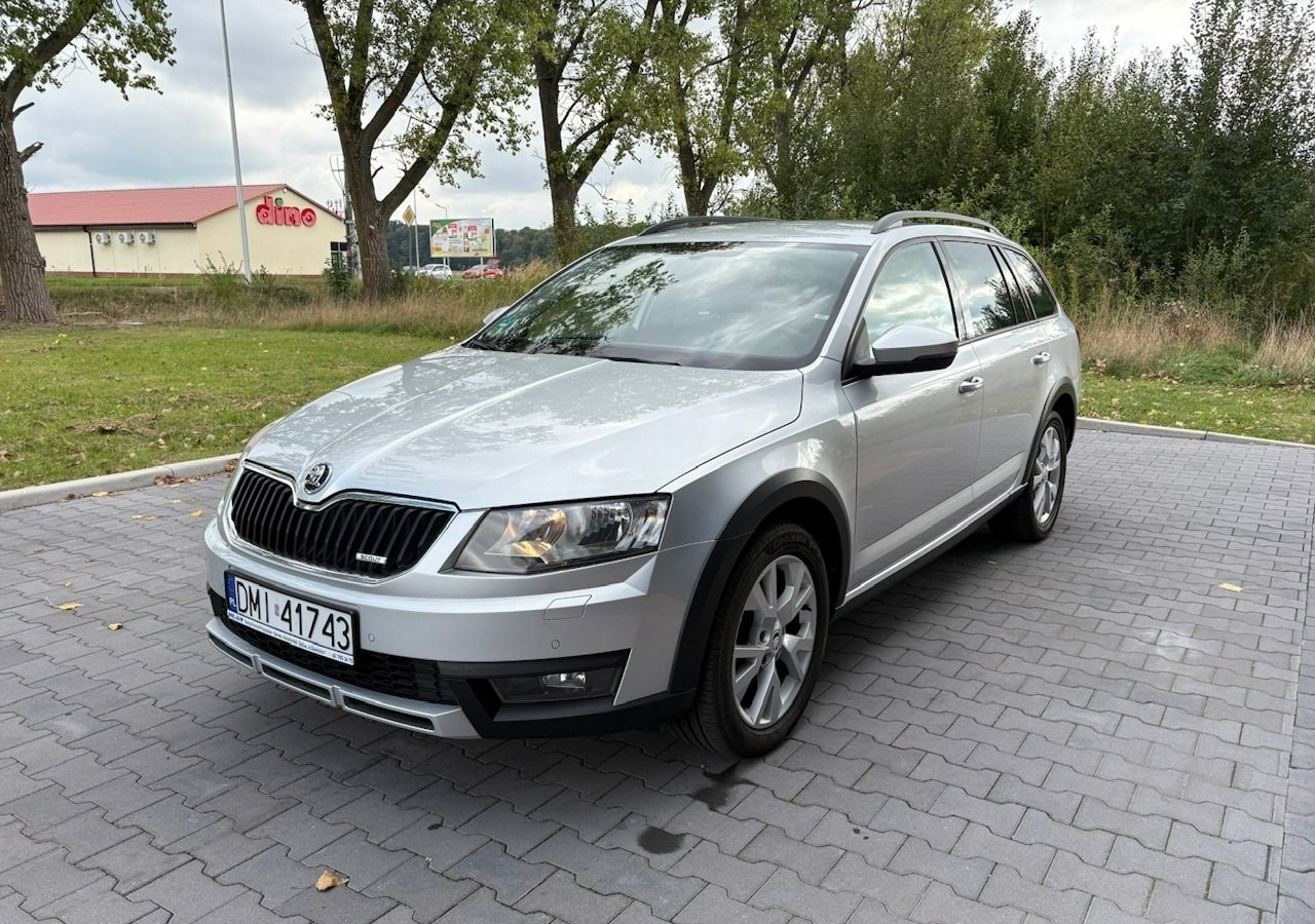 Automóvel Skoda Octavia III Skoda Octavia 4X4 Scout 2.0 TDI -150KM Model 2017 Bezwypadkowa FV 23: foto 7