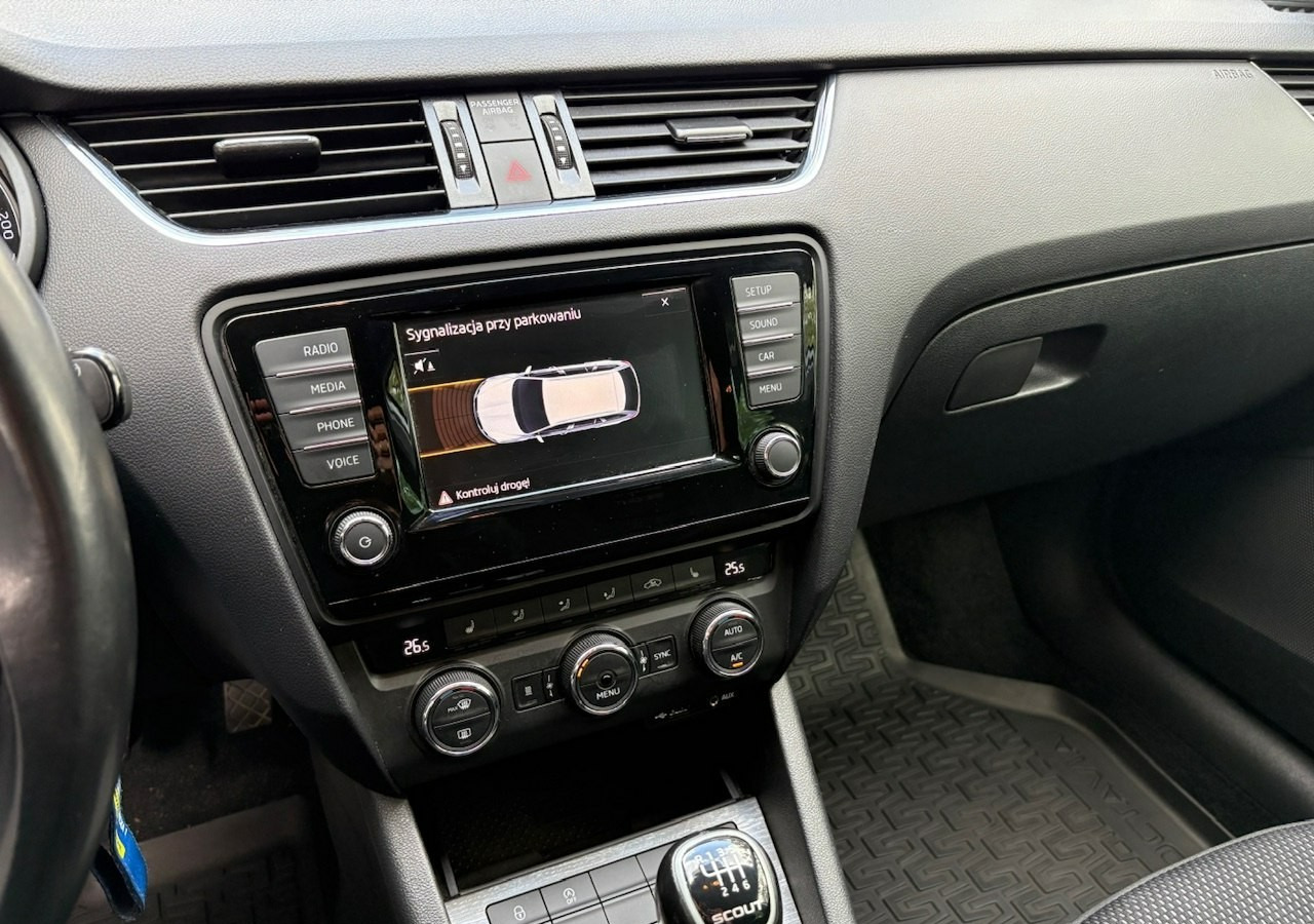 Automóvel Skoda Octavia III Skoda Octavia 4X4 Scout 2.0 TDI -150KM Model 2017 Bezwypadkowa FV 23: foto 20