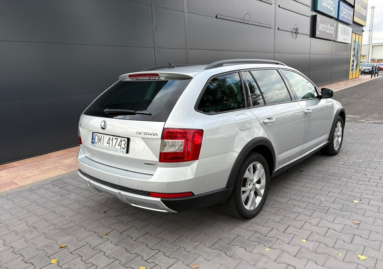 Skoda Octavia III Skoda Octavia 4X4 Scout 2.0 TDI -150KM Model 2017 Bezwypadkowa FV 23 - Automóvel: foto 4 Skoda Octavia III Skoda Octavia 4X4 Scout 2.0 TDI -150KM Model 2017 Bezwypadkowa FV 23 - Automóvel: foto 4