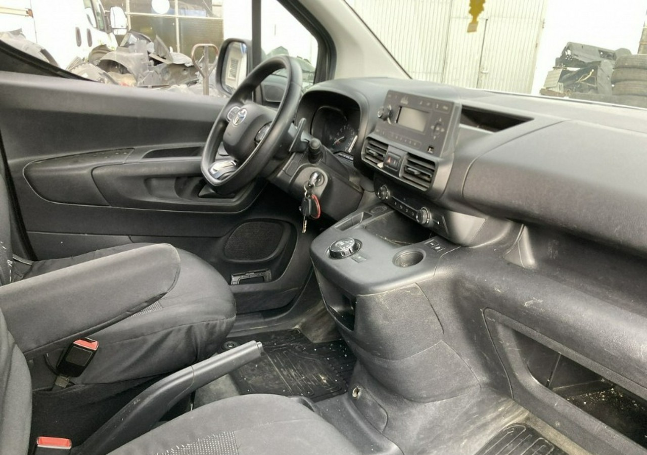 Toyota Inny Toyota Toyota Proace City Maxi - 5 osob Automat Klima Salon PL Model 2021 - Furgão: foto 4 Toyota Inny Toyota Toyota Proace City Maxi - 5 osob Automat Klima Salon PL Model 2021 - Furgão: foto 4