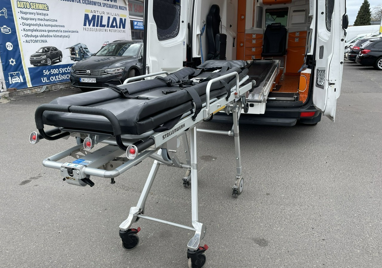 Ambulância Volkswagen Crafter Crafter 2.0-163KM Karetka Ambulans Wyposażony Model 2016: foto 12