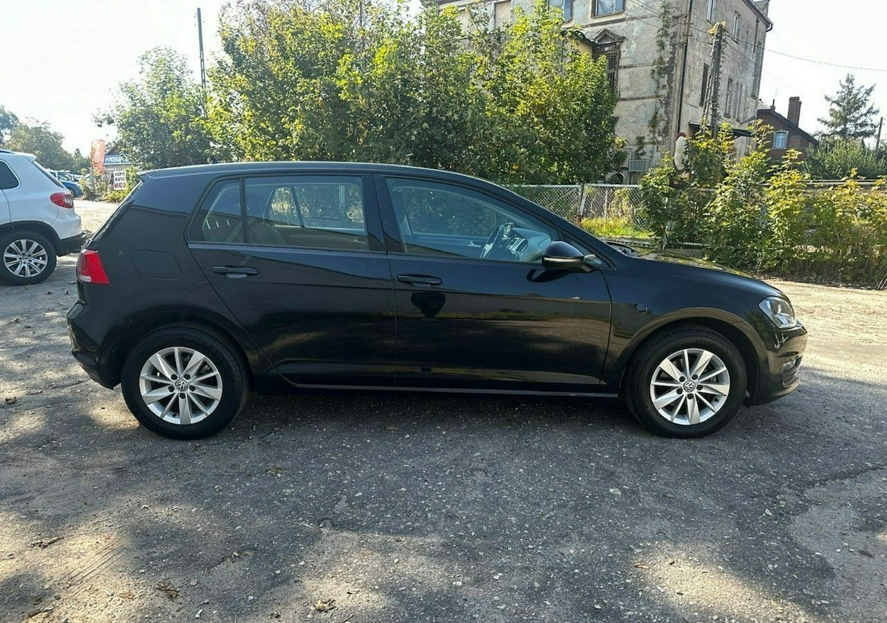 Volkswagen Golf VII VII 1,6 TDI 110KM 153TKM Klimatronik Navi Alu PDC 2015 Bez wkładu fi - Automóvel: foto 2 Volkswagen Golf VII VII 1,6 TDI 110KM 153TKM Klimatronik Navi Alu PDC 2015 Bez wkładu fi - Automóvel: foto 2