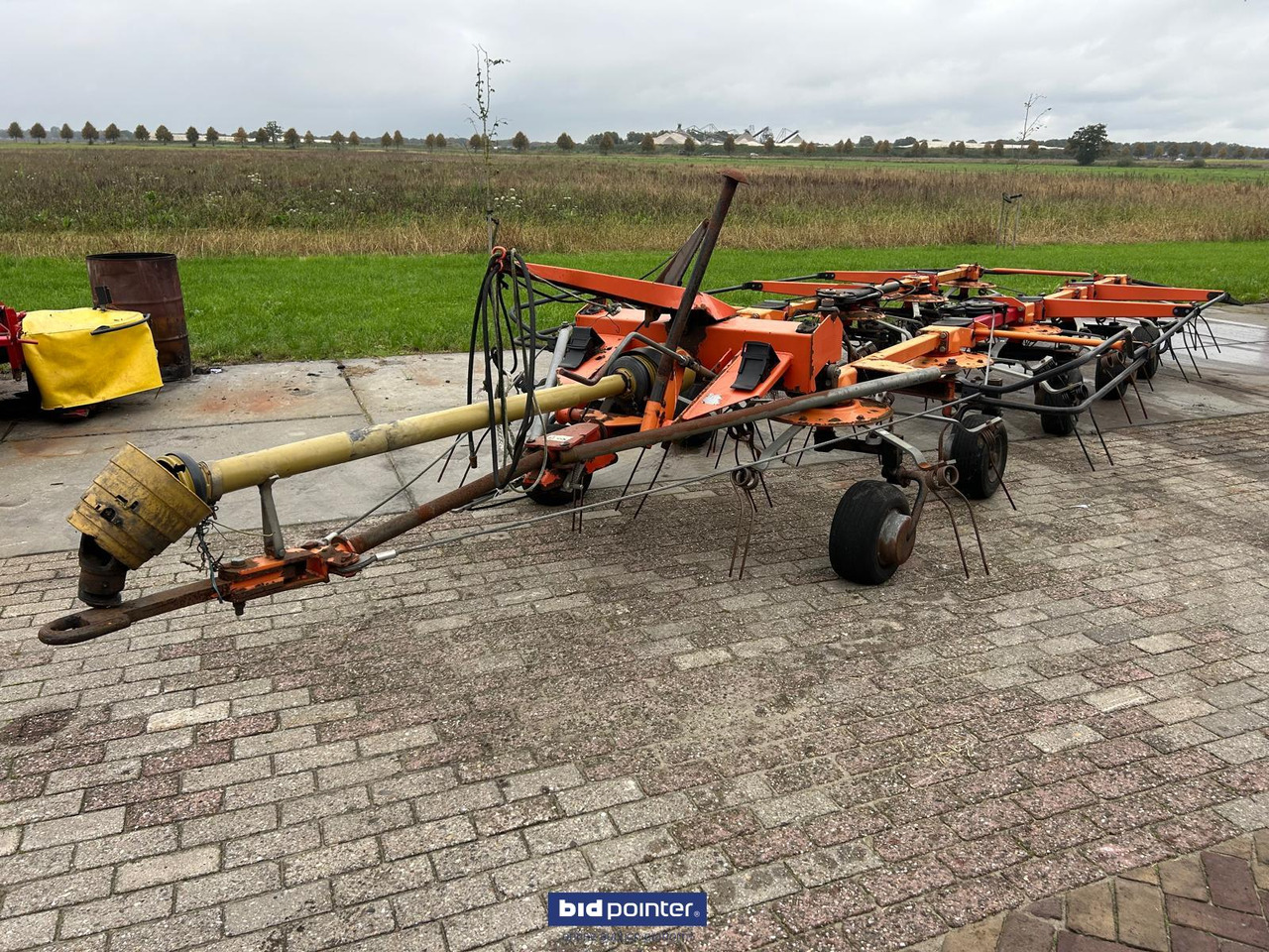 Fella TH1300 Hydro - Ancinho enleirador: foto 2 Fella TH1300 Hydro - Ancinho enleirador: foto 2