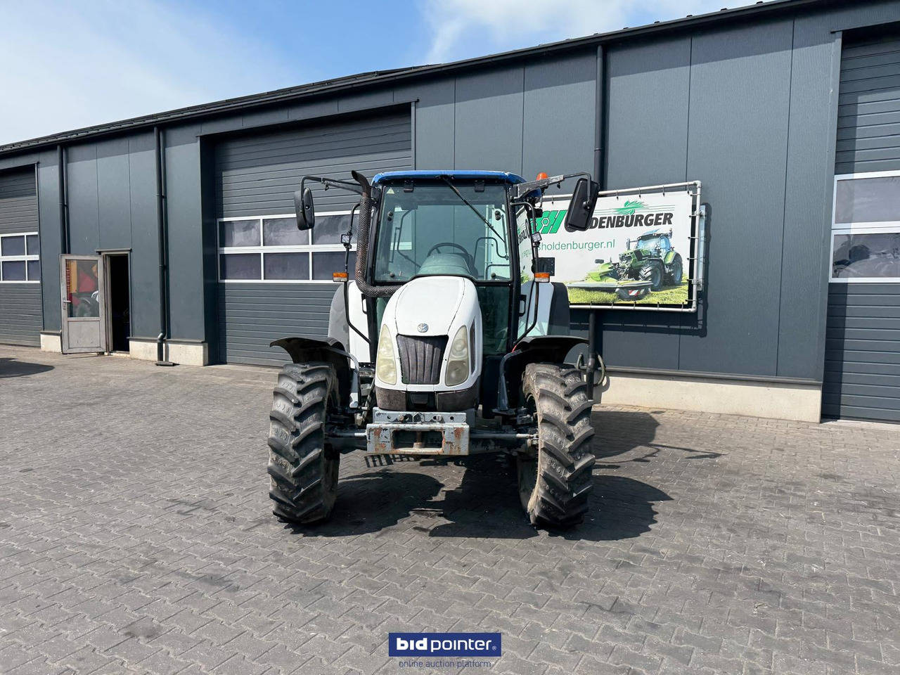 New Holland TL 70A - Trator: foto 4 New Holland TL 70A - Trator: foto 4