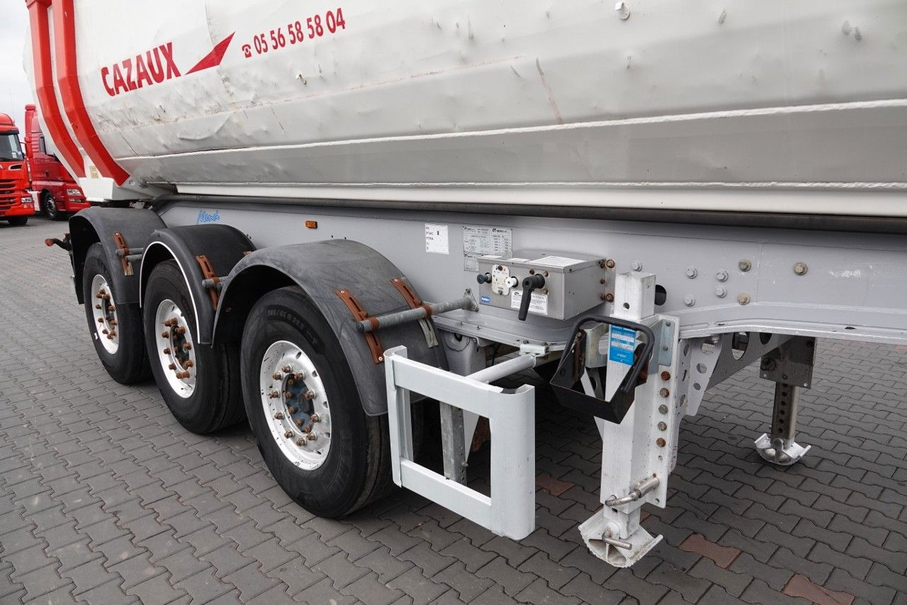 Semireboque basculante Benalu MENCI WYWROTKA /28 m3 / ALUMINIOWA / OŚ PODNOSZO: foto 9 Semireboque basculante Benalu MENCI WYWROTKA /28 m3 / ALUMINIOWA / OŚ PODNOSZO: foto 9