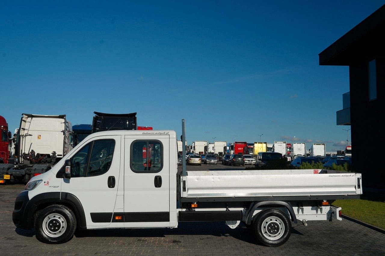 Fiat DUCATO MAXI / 2.3 D / BRYGADÓWKA / SKRZYNIOWY 3 - Carrinha de contentor: foto 4 Fiat DUCATO MAXI / 2.3 D / BRYGADÓWKA / SKRZYNIOWY 3 - Carrinha de contentor: foto 4