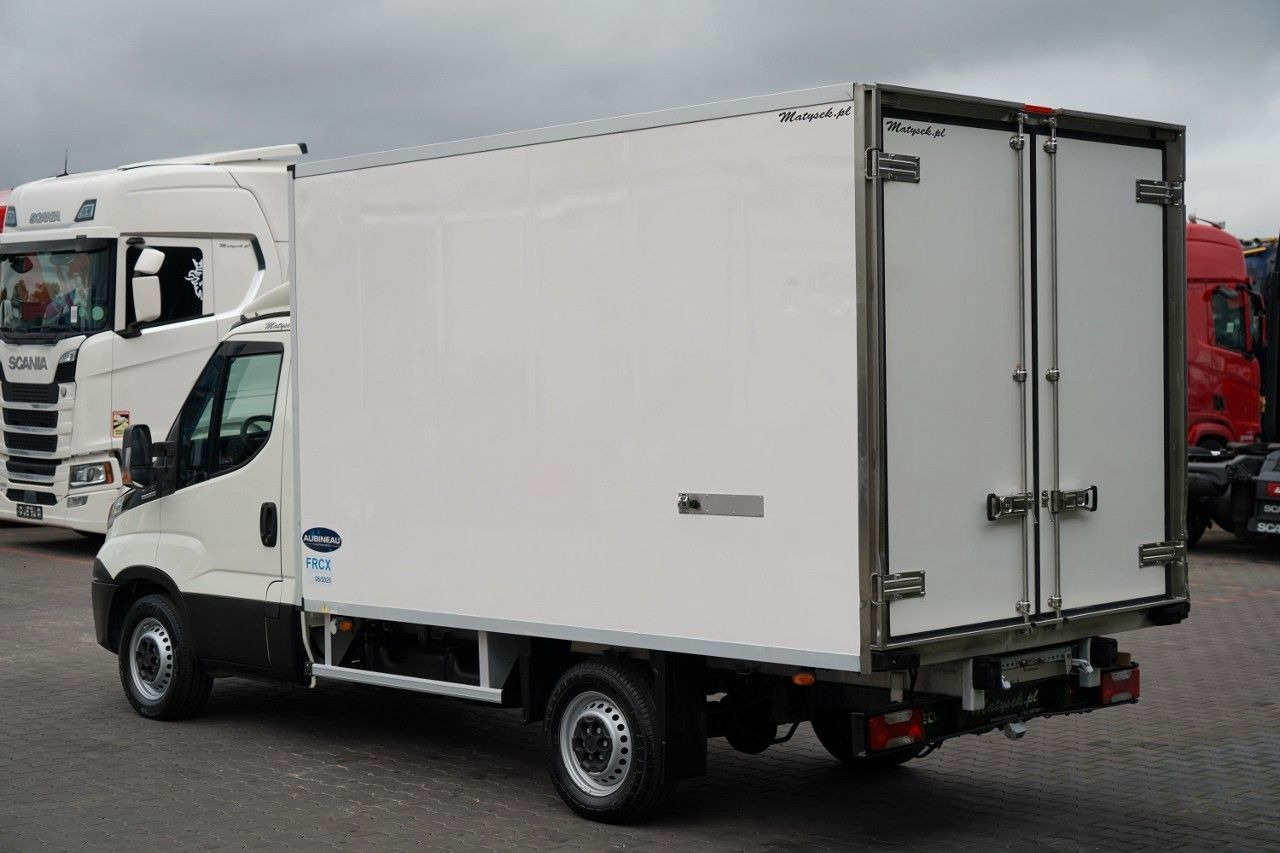 Iveco DAILY / 35-130 / HI-MATIC / CHŁODNIA 3,5 M / AGR - Carrinha frigorífica: foto 5 Iveco DAILY / 35-130 / HI-MATIC / CHŁODNIA 3,5 M / AGR - Carrinha frigorífica: foto 5