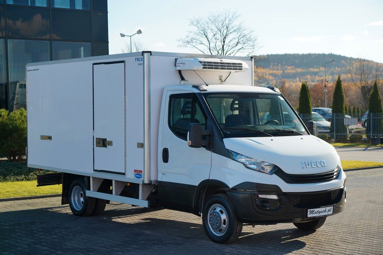 Iveco DAILY 35-150 / 3.0 d / CHŁODNIA / 3,85 M / AGR - Carrinha frigorífica: foto 3 Iveco DAILY 35-150 / 3.0 d / CHŁODNIA / 3,85 M / AGR - Carrinha frigorífica: foto 3