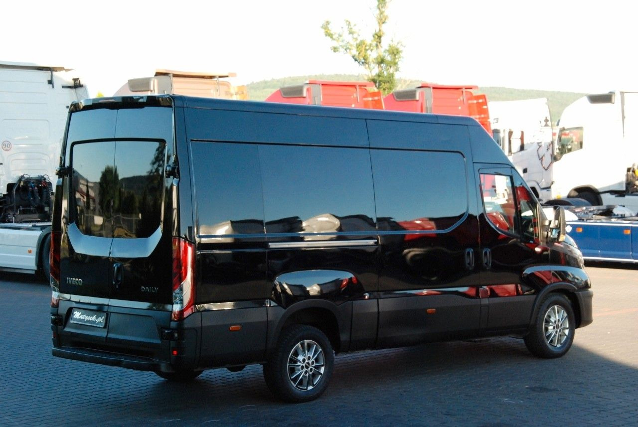 Iveco DAILY 35-180 / BLASZAK / 2022 ROK / HI-MATIC / - Furgão: foto 4 Iveco DAILY 35-180 / BLASZAK / 2022 ROK / HI-MATIC / - Furgão: foto 4