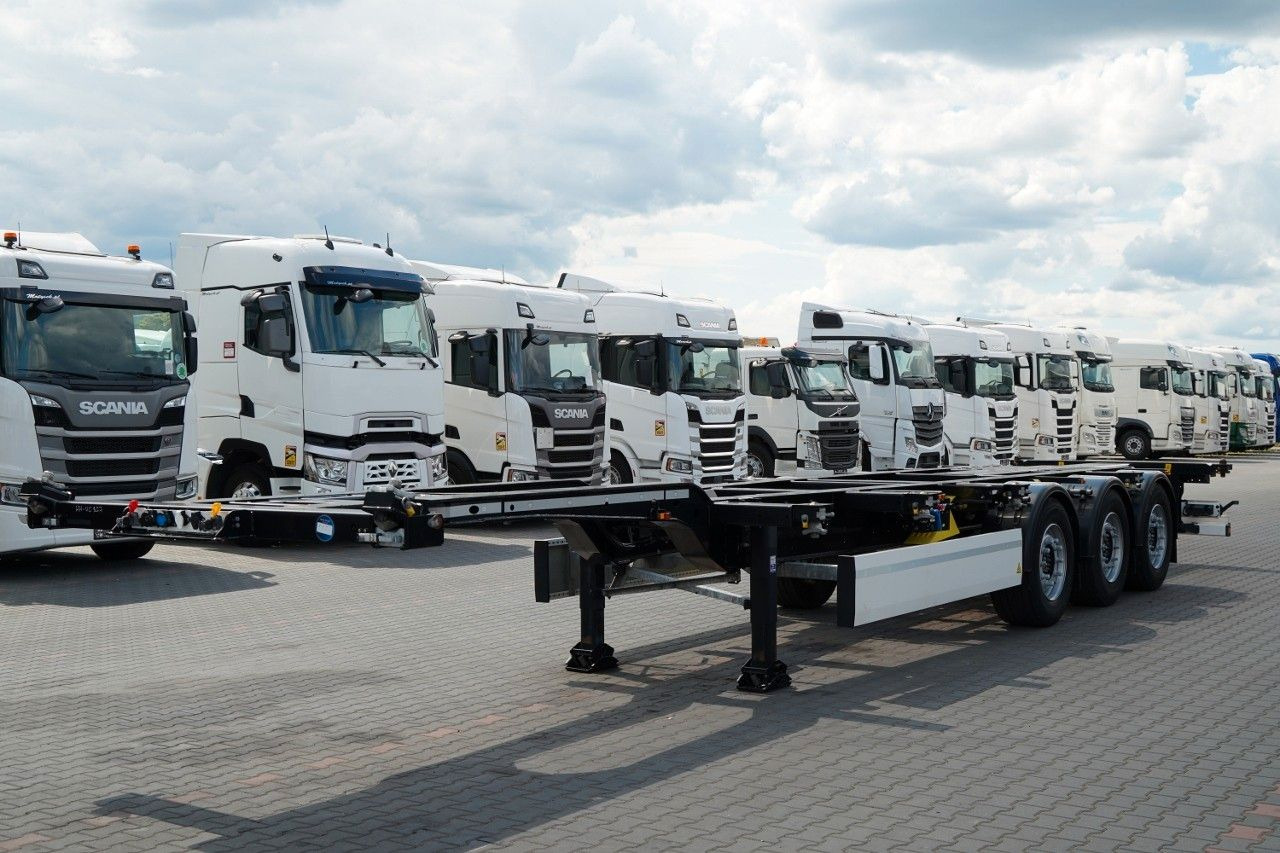 Krone / NACZEPA PODKONTENEROWA / UNIWERSALNA / 2023 RO - Semireboque transportador de contêineres/ Caixa móvel: foto 2 Krone / NACZEPA PODKONTENEROWA / UNIWERSALNA / 2023 RO - Semireboque transportador de contêineres/ Caixa móvel: foto 2