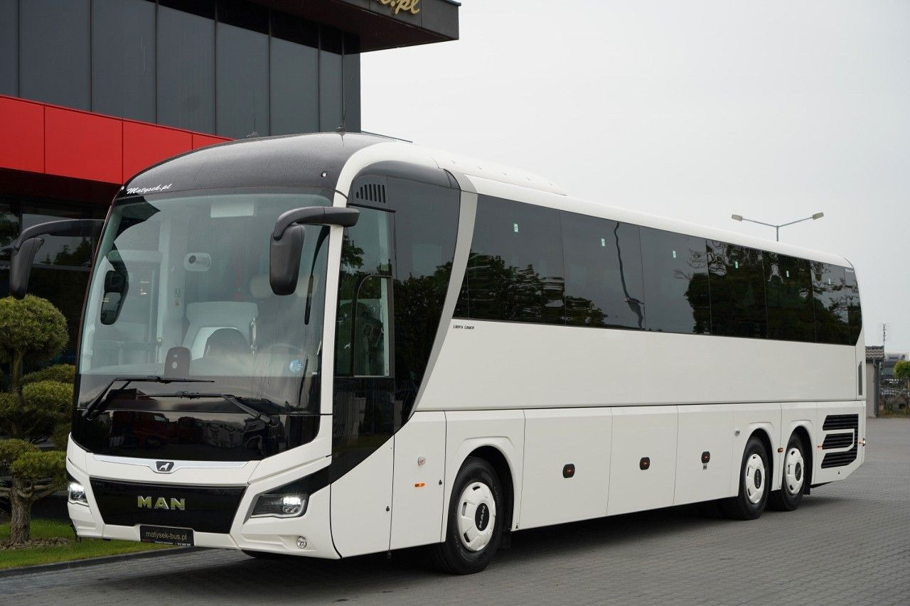MAN LIONS COACH R08 / EURO 6 / FABRYCZNIE NOWY / DOS - Autocarro: foto 1 MAN LIONS COACH R08 / EURO 6 / FABRYCZNIE NOWY / DOS - Autocarro: foto 1
