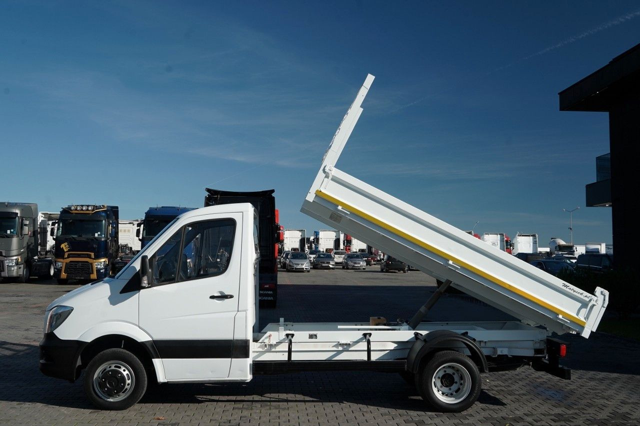 Mercedes-Benz SPRINTER / WYWROTKA - 3,5M / BLIŹNIAK / MANUAL / - Furgão basculante: foto 3 Mercedes-Benz SPRINTER / WYWROTKA - 3,5M / BLIŹNIAK / MANUAL / - Furgão basculante: foto 3