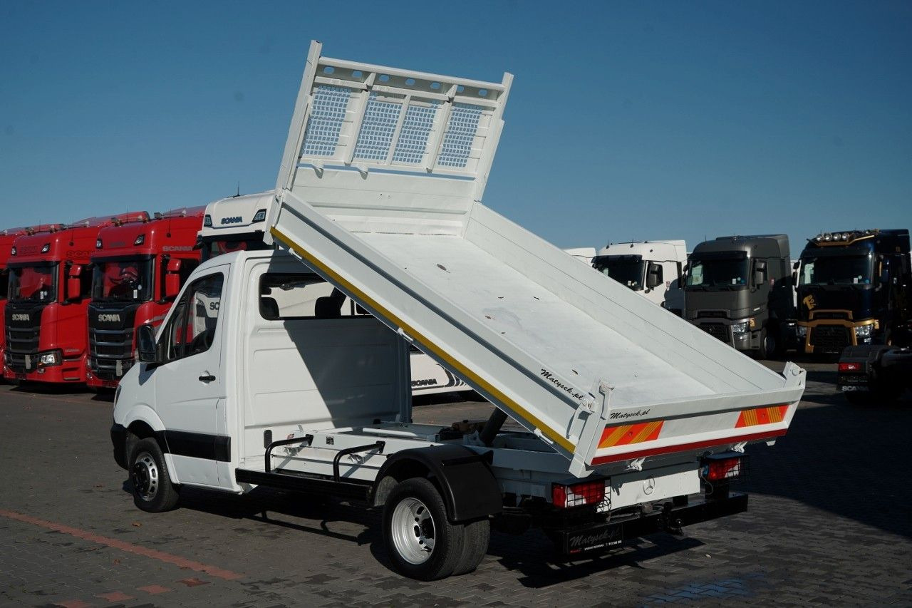 Mercedes-Benz SPRINTER / WYWROTKA - 3,5M / BLIŹNIAK / MANUAL / - Furgão basculante: foto 4 Mercedes-Benz SPRINTER / WYWROTKA - 3,5M / BLIŹNIAK / MANUAL / - Furgão basculante: foto 4