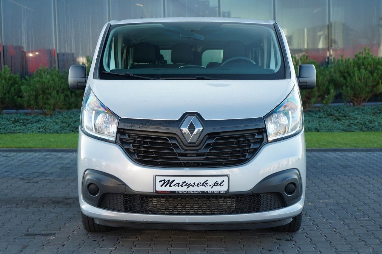 Renault TRAFIC 125 DCI  / BUS / 9 MIEJSC / 2017 ROK / PO - Furgão de passageiros: foto 3 Renault TRAFIC 125 DCI  / BUS / 9 MIEJSC / 2017 ROK / PO - Furgão de passageiros: foto 3