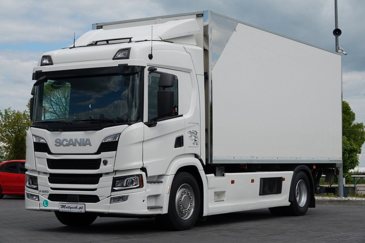 Scania P 280 / 4x2 / CHŁODNIA -6,2 M / AGREGAT FRIGO BL - Caminhão furgão: foto 1 Scania P 280 / 4x2 / CHŁODNIA -6,2 M / AGREGAT FRIGO BL - Caminhão furgão: foto 1