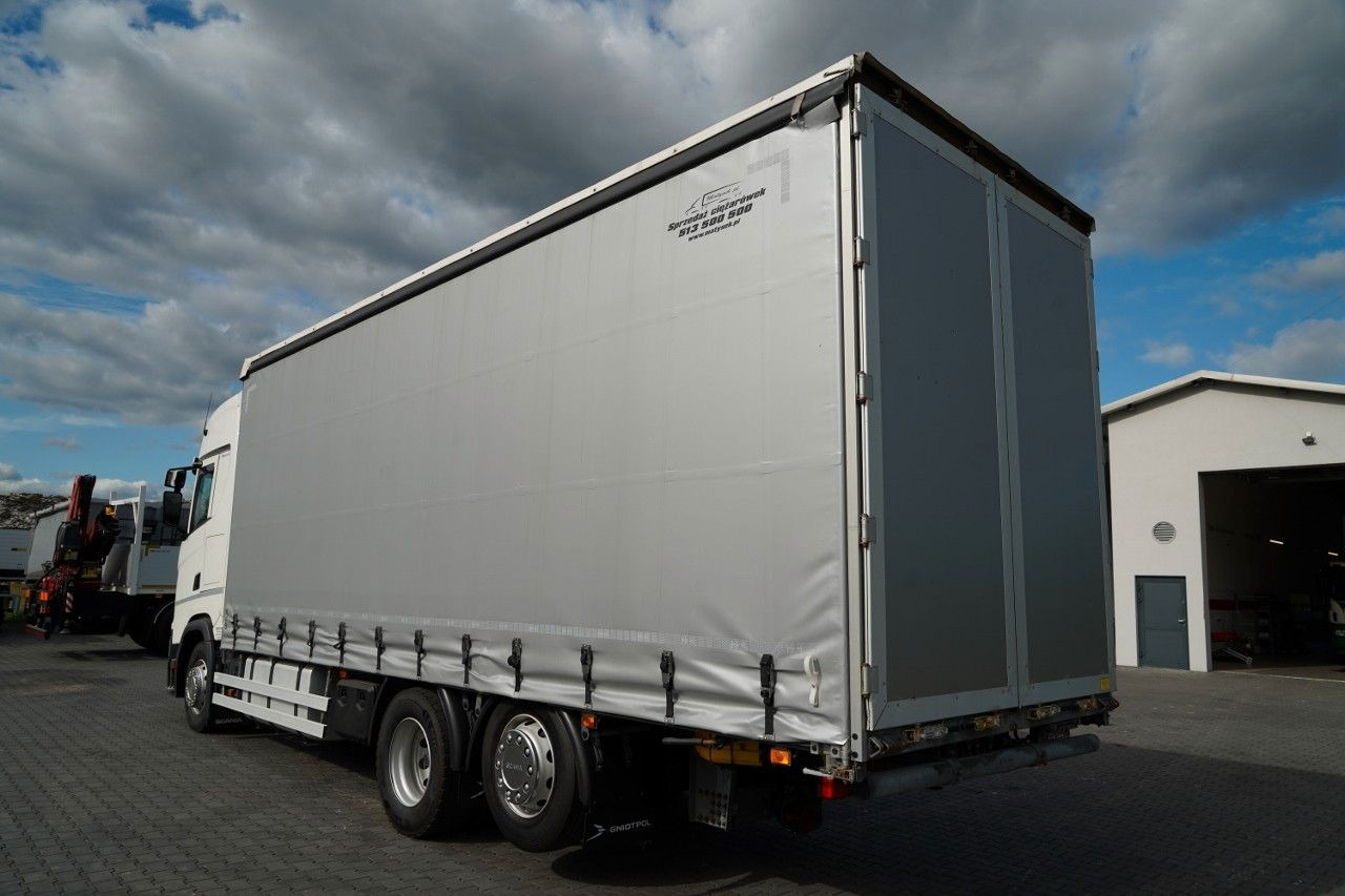 Scania S 450 / SOLÓWKA / 6X2 / OŚ PODNOSZONA / 2019 / - Caminhão com lona: foto 4 Scania S 450 / SOLÓWKA / 6X2 / OŚ PODNOSZONA / 2019 / - Caminhão com lona: foto 4
