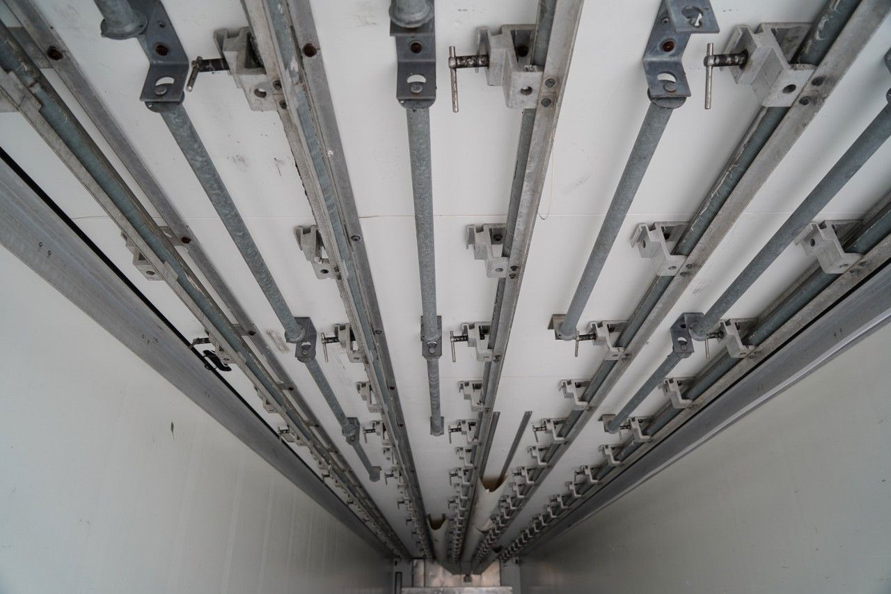 Semireboque frigorífico Schmitz Cargobull CHŁODNIA / THERMO KING SLX 300 / HAKÓWKA / HAKOW: foto 14