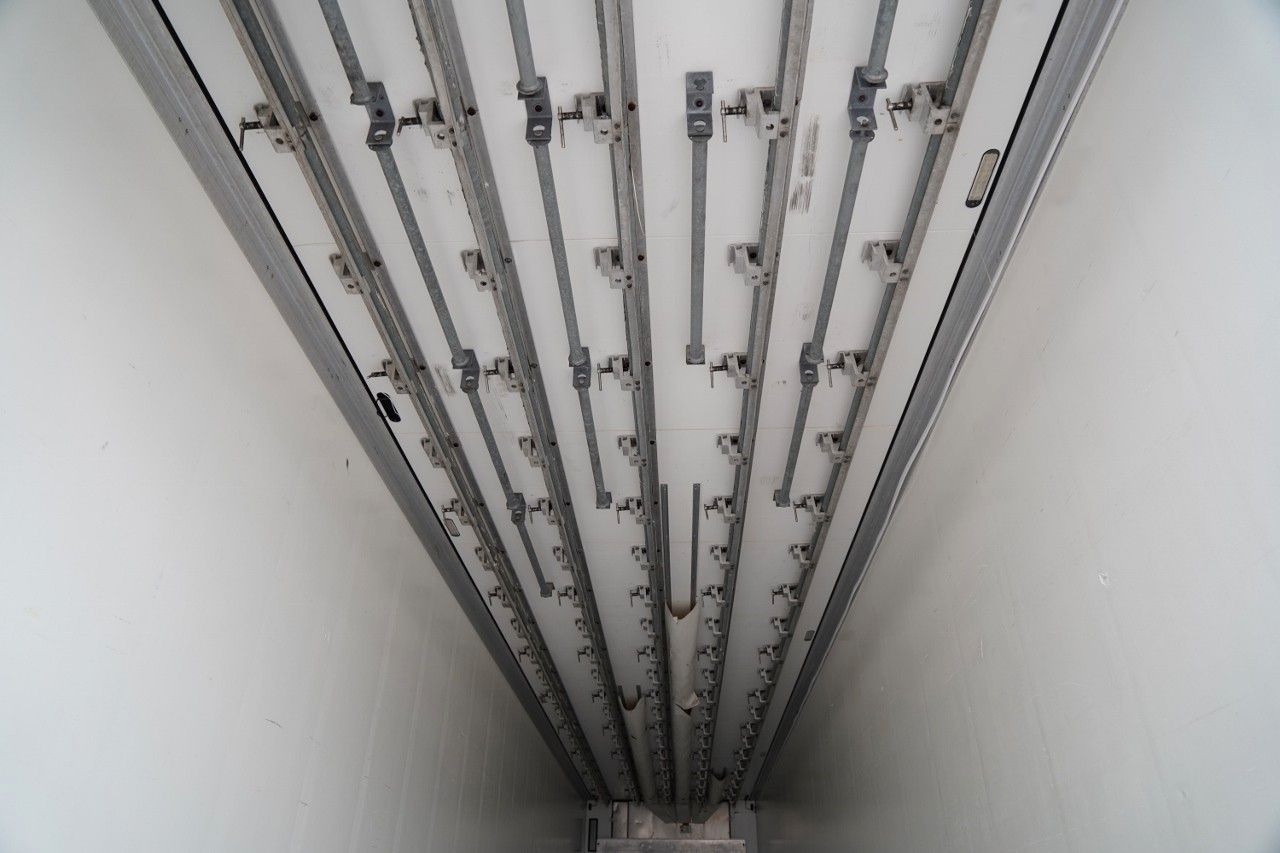 Semireboque frigorífico Schmitz Cargobull CHŁODNIA / THERMO KING SLX 300 / HAKÓWKA / HAKOW: foto 11