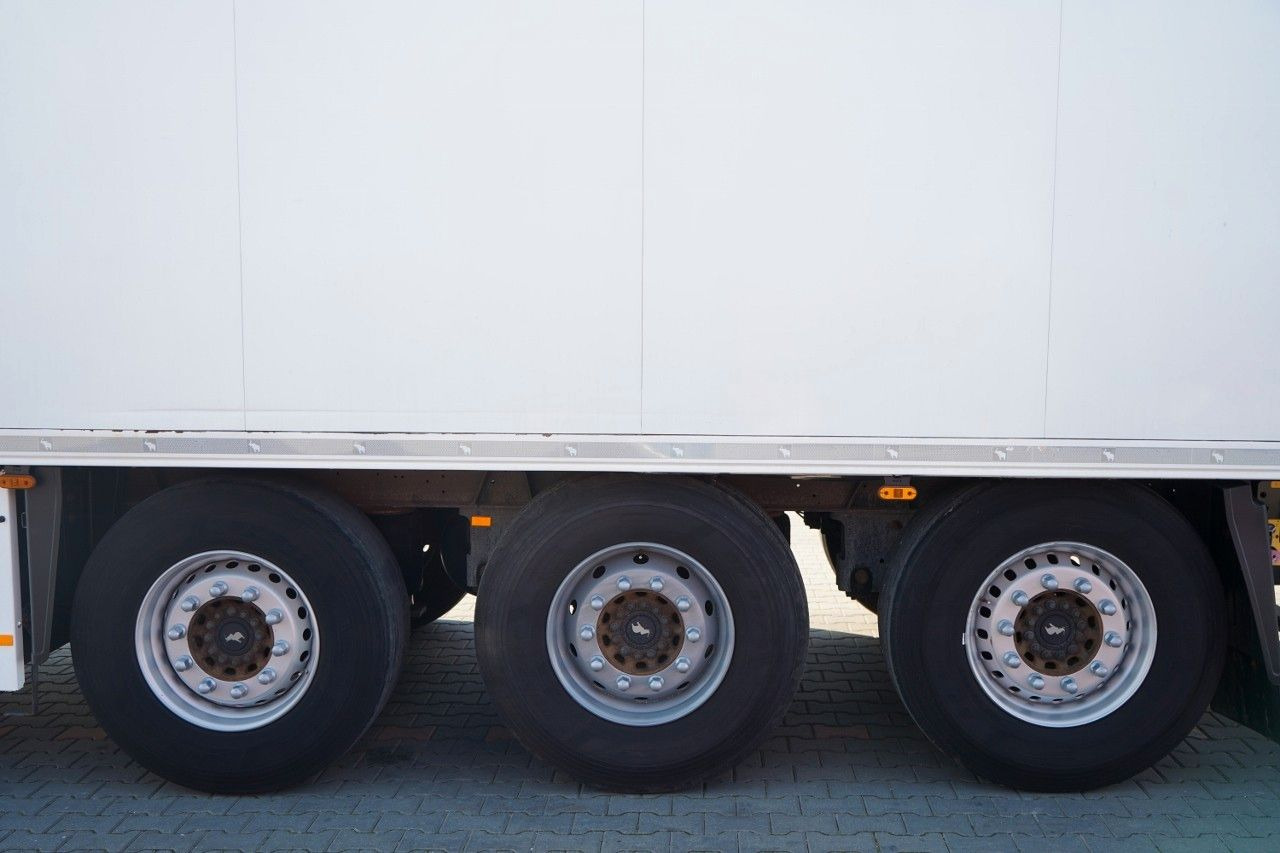 Semireboque frigorífico Schmitz Cargobull / CHŁODNIA / THERMO KING SLX 300 / HAKÓWKA / OŚ: foto 17