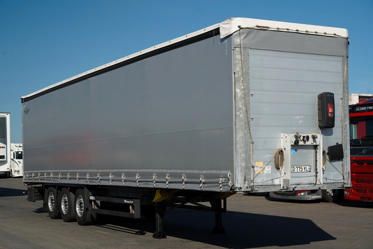 Schmitz Cargobull / FIRANKA / STANDARD / 2 OSIE PODNOSZONE / - Semi-reboque de lona: foto 1 Schmitz Cargobull / FIRANKA / STANDARD / 2 OSIE PODNOSZONE / - Semi-reboque de lona: foto 1