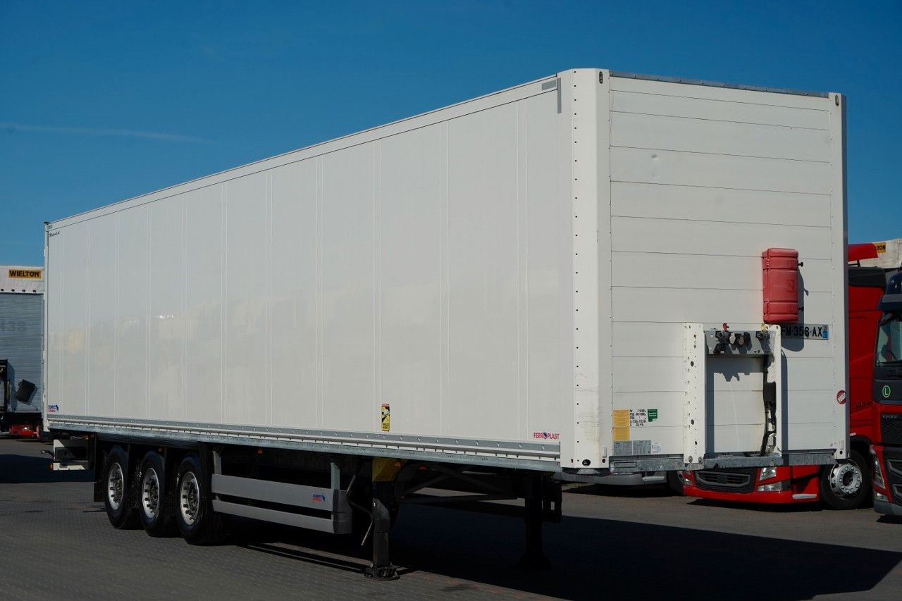 Schmitz Cargobull KONTENER KOFFER / DOPPELSTOCK / 2 OŚ PODNOSZONA - Semireboque frigorífico: foto 1 Schmitz Cargobull KONTENER KOFFER / DOPPELSTOCK / 2 OŚ PODNOSZONA - Semireboque frigorífico: foto 1