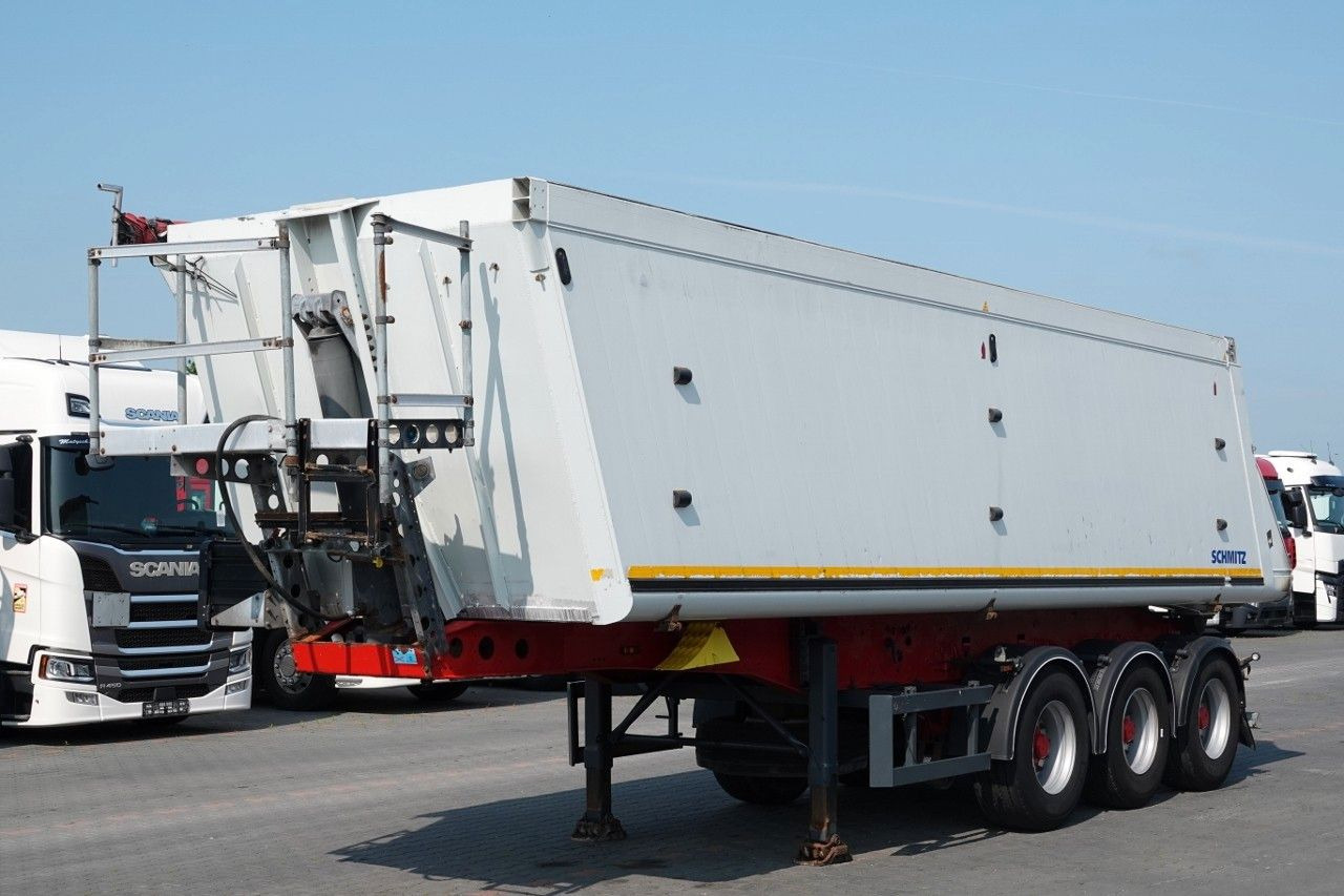 Schmitz Cargobull WYWROTKA 40 M3 / MULDA ALUMINIOWA / OŚ PODNOSZON - Semireboque basculante: foto 2 Schmitz Cargobull WYWROTKA 40 M3 / MULDA ALUMINIOWA / OŚ PODNOSZON - Semireboque basculante: foto 2