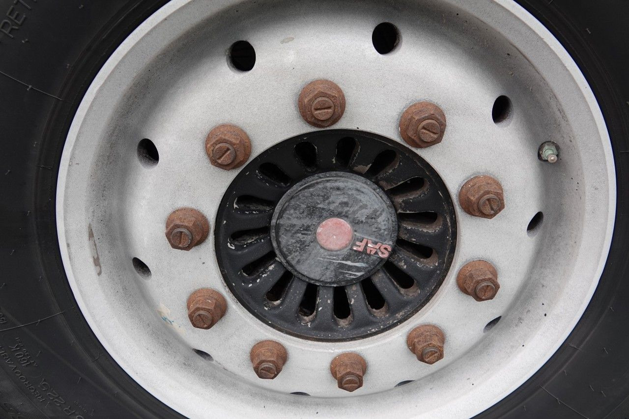 Semirreboque silo Spitzer CEMENTONACZEPA / 37 000 L / SILOS / 3 KOMORY / O: foto 18