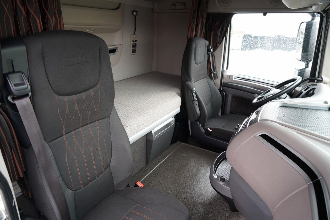 Tractor DAF XF 480 / SUPER SPACE CAB / OPONY 100% / 2021 ROK: foto 35