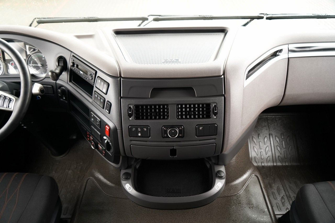 Tractor DAF XF 480 / SUPER SPACE CAB / OPONY 100% / 2021 ROK: foto 31