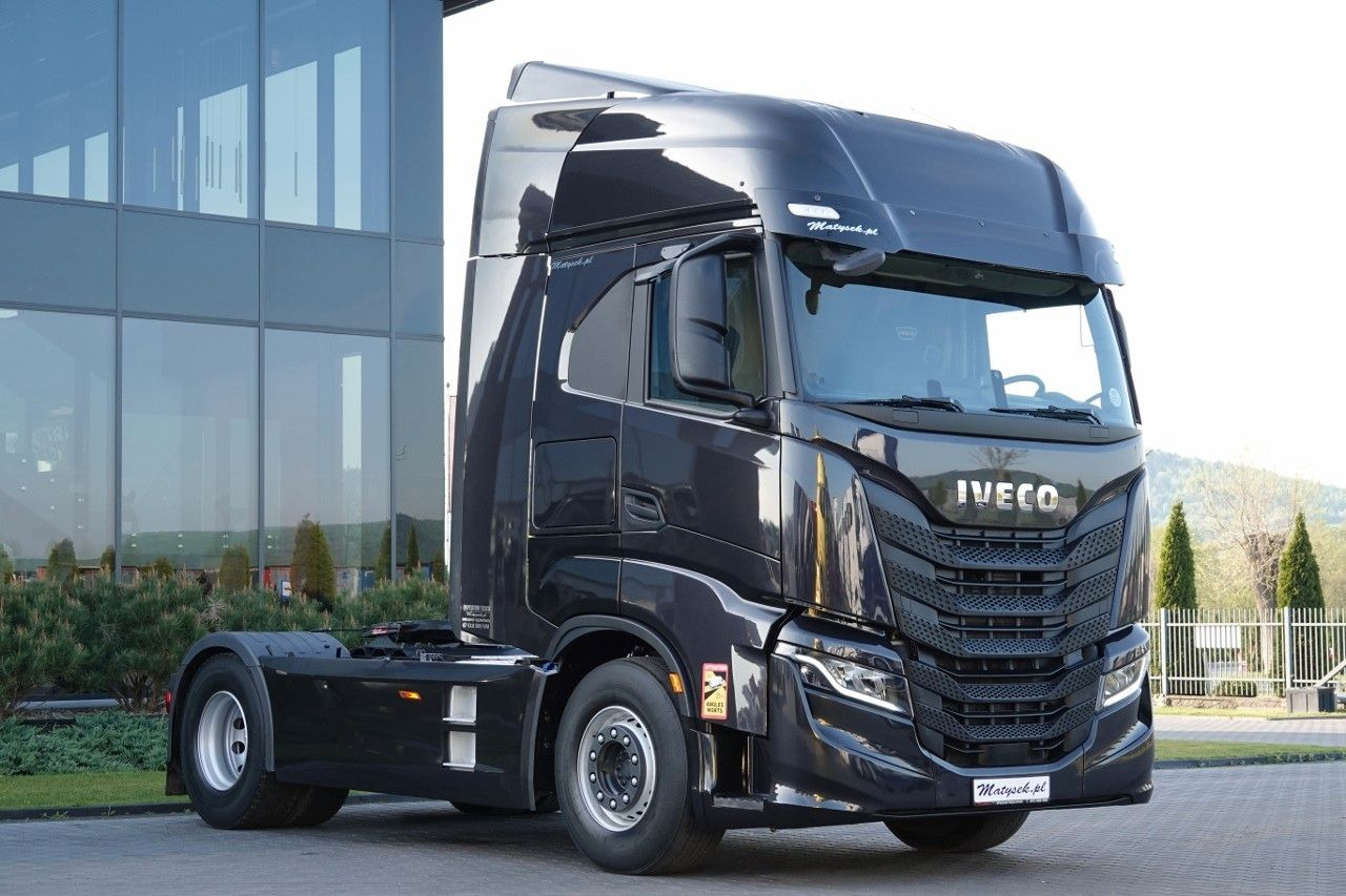 Iveco S-WAY / 530 / RETARDER / I-PARK COOL / FULL AIRM - Tractor: foto 1 Iveco S-WAY / 530 / RETARDER / I-PARK COOL / FULL AIRM - Tractor: foto 1