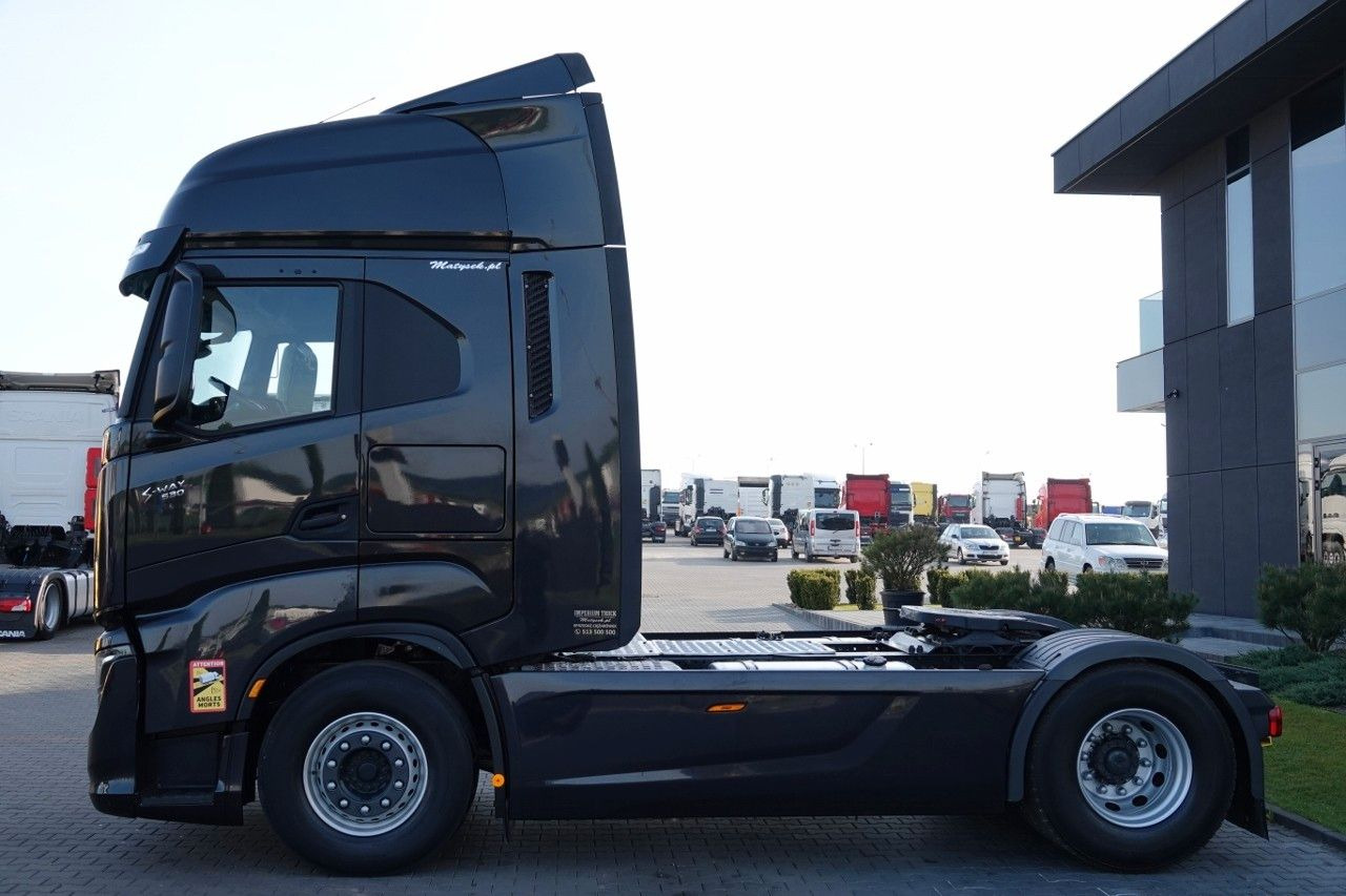 Iveco S-WAY / 530 / RETARDER / I-PARK COOL / FULL AIRM - Tractor: foto 3 Iveco S-WAY / 530 / RETARDER / I-PARK COOL / FULL AIRM - Tractor: foto 3