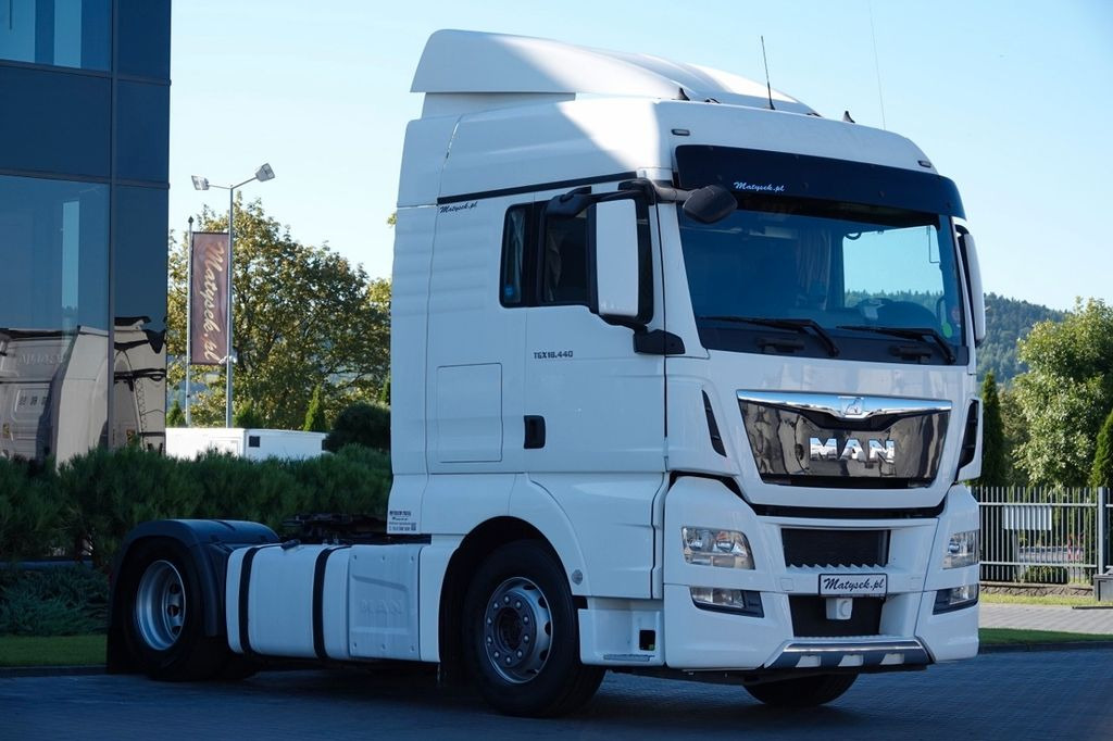 MAN TGX 18.440 / RETARDER / XLX / EURO 6 - Tractor: foto 1 MAN TGX 18.440 / RETARDER / XLX / EURO 6 - Tractor: foto 1