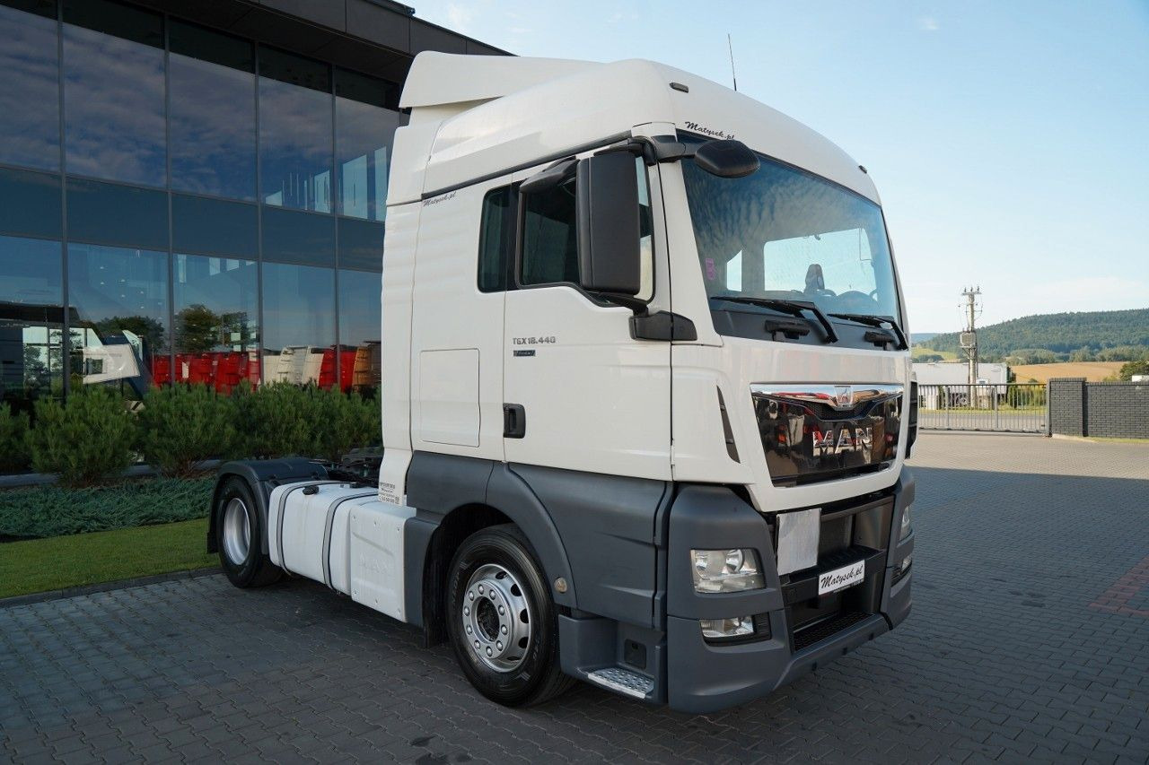 MAN TGX 18. 440 / XLX / STANDARD / 2016 ROK / - Tractor: foto 2 MAN TGX 18. 440 / XLX / STANDARD / 2016 ROK / - Tractor: foto 2