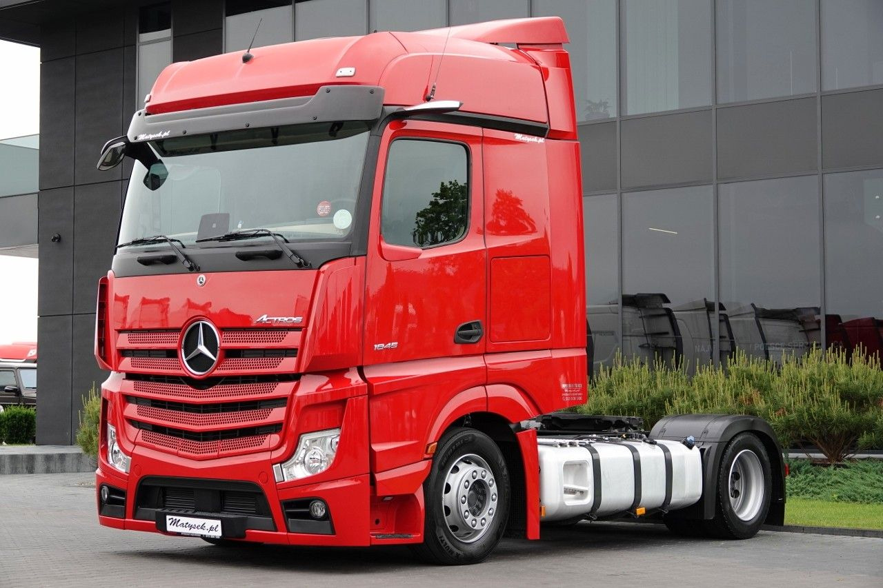 Mercedes-Benz ACTROS 1845 / LOW DECK / MEGA / BIG SPACE / PO K - Tractor: foto 1 Mercedes-Benz ACTROS 1845 / LOW DECK / MEGA / BIG SPACE / PO K - Tractor: foto 1