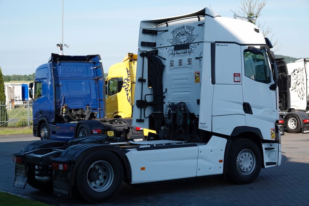 Renault T 520 / 13L / MAXISPACE / RETARDER / SALONKA Renault T 520 / 13L / MAXISPACE / RETARDER / SALONKA - Tractor: foto 4 Renault T 520 / 13L / MAXISPACE / RETARDER / SALONKA Renault T 520 / 13L / MAXISPACE / RETARDER / SALONKA - Tractor: foto 4