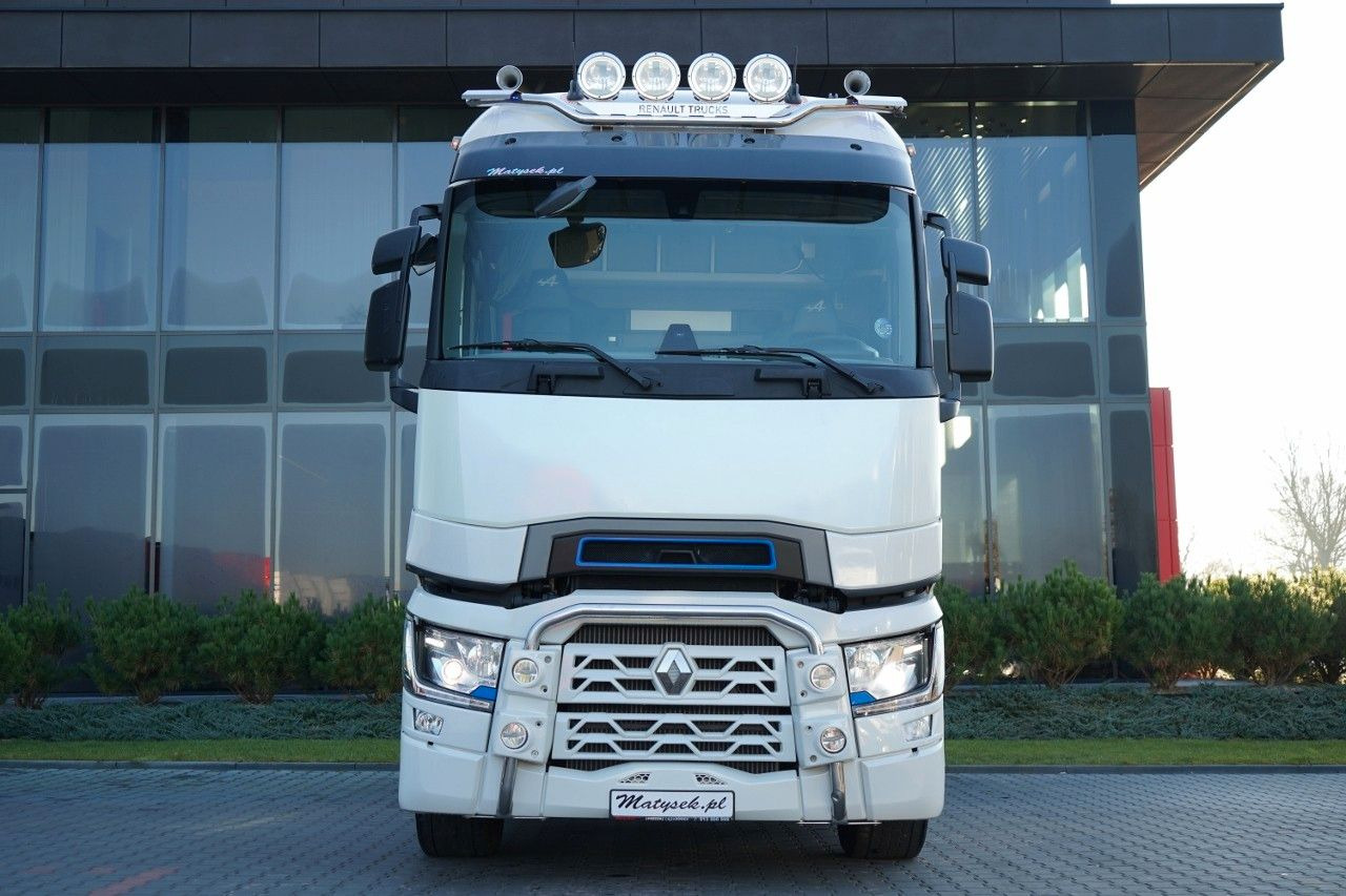 Renault T 520 / RETARDER / SKÓRY / LIMITED / TEAM ALPI - Tractor: foto 3 Renault T 520 / RETARDER / SKÓRY / LIMITED / TEAM ALPI - Tractor: foto 3